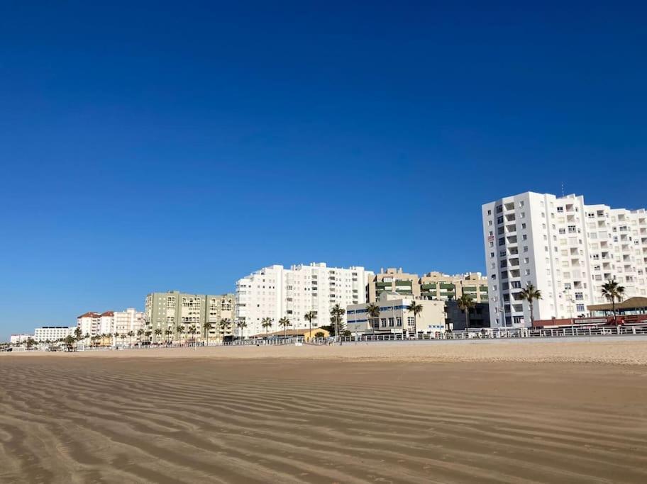 אל פוארטו דה סנטה מריה Apartamento Valdemar Playa - Wifi & Aparcamiento מראה חיצוני תמונה